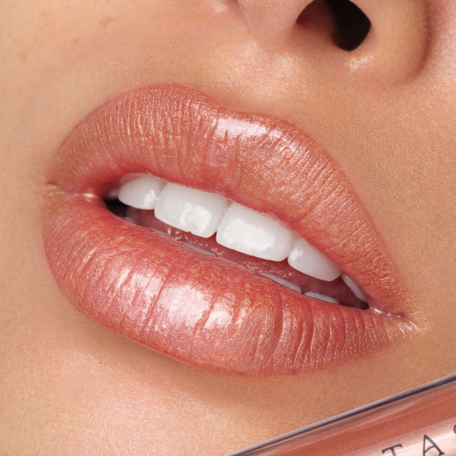 TINTED LIP GLOSS TRIO (DUO DE BRILLO LABIAL)